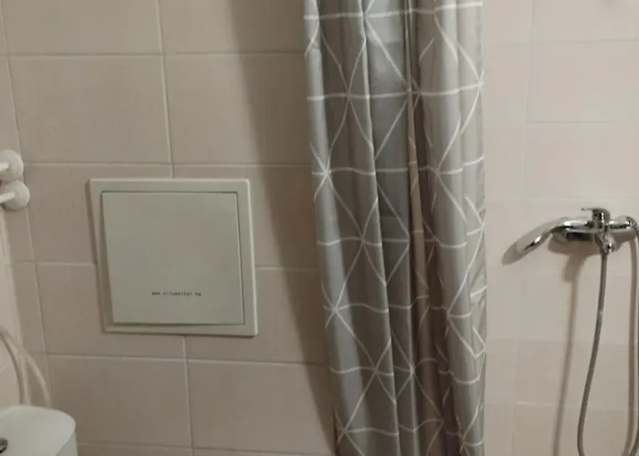 Predela 1 - 04 Near Lift 반스코